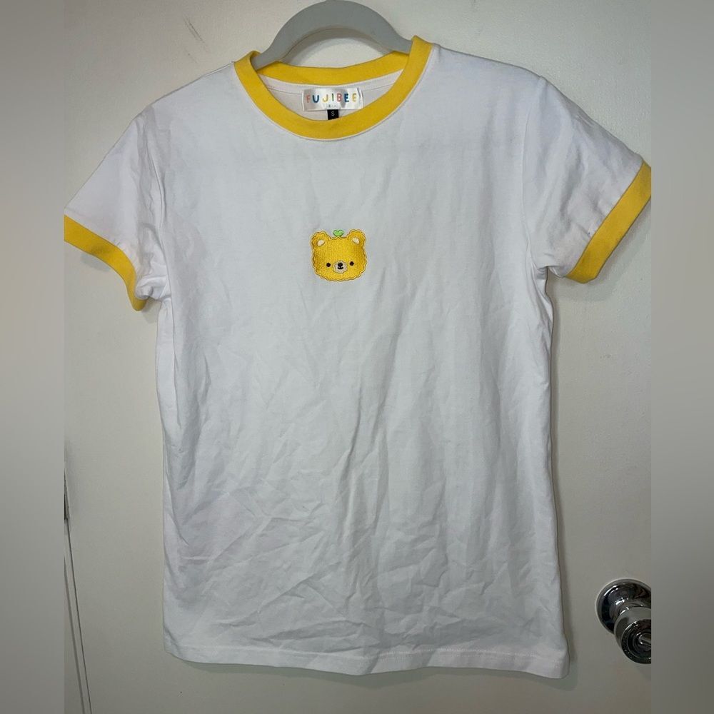 Fujibee white tee shirt with lemon bear logo and trim anime sz S